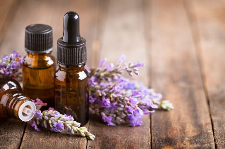 Essential-oils-for-holistic-health