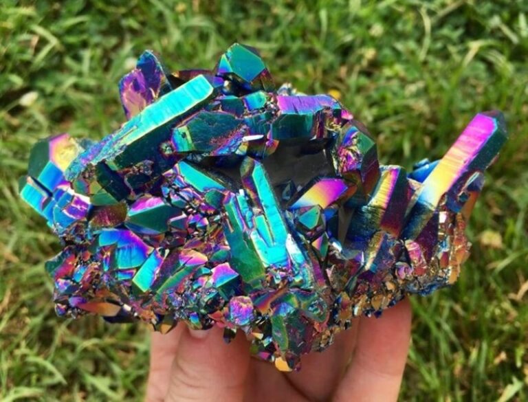 Titanium-aura-quartz-benefits